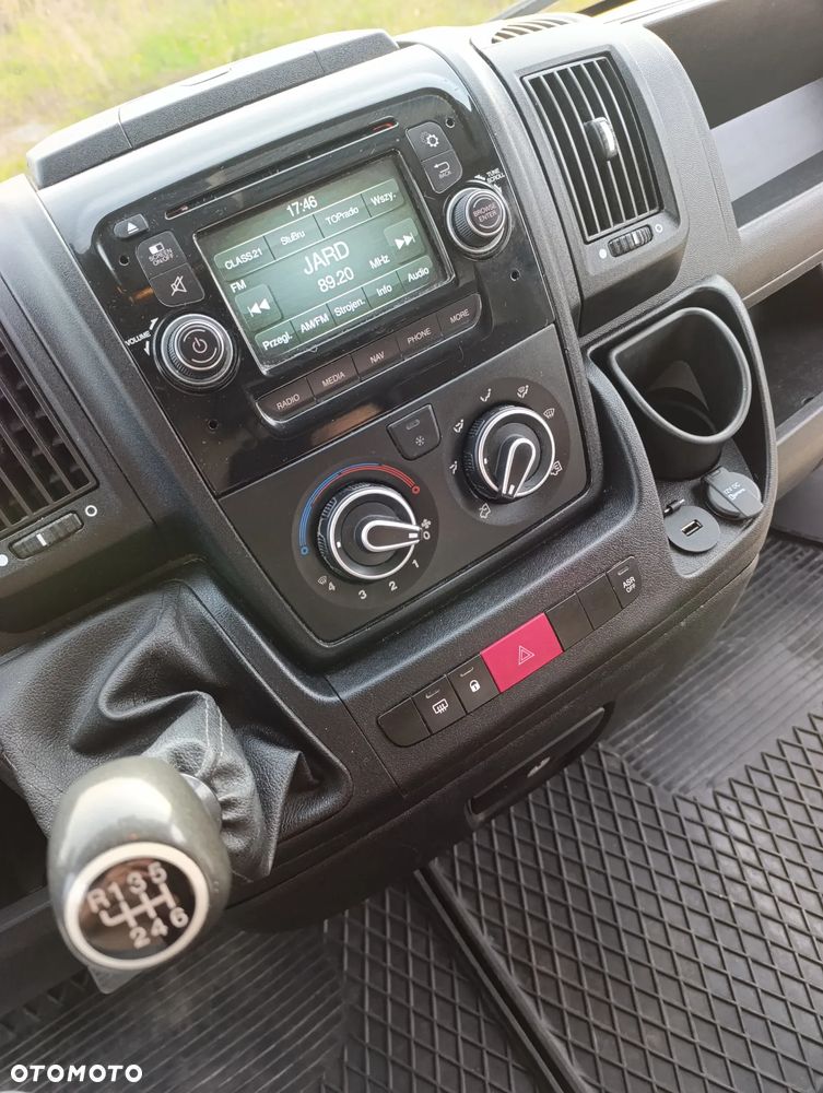 Peugeot Boxer 333 BlueHDi L2H2 - 16