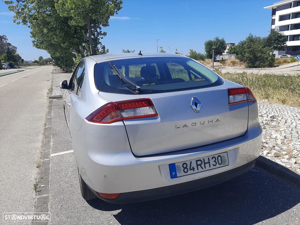 Renault Laguna - 7
