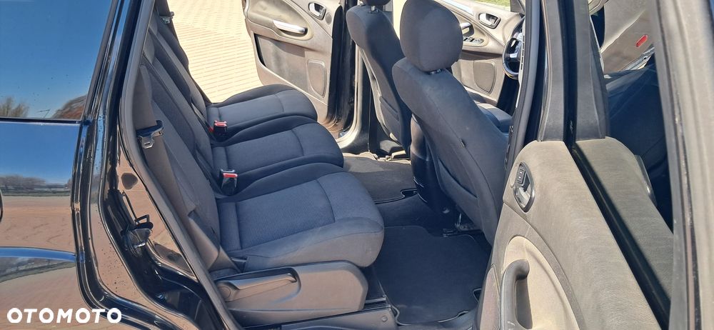 Ford S-Max 2.0 TDCi DPF Titanium - 9