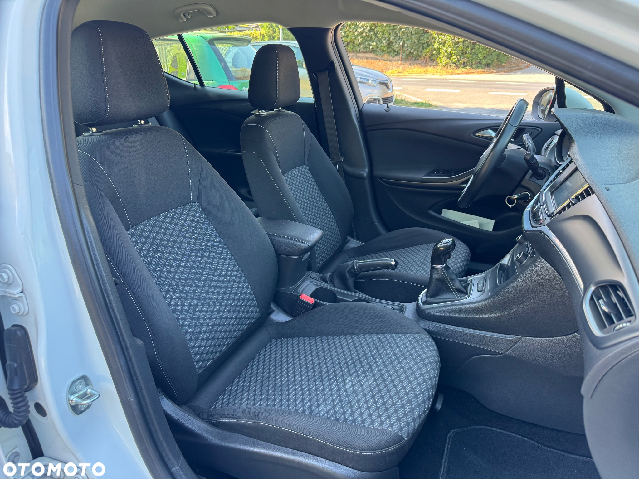 Opel Astra - 15
