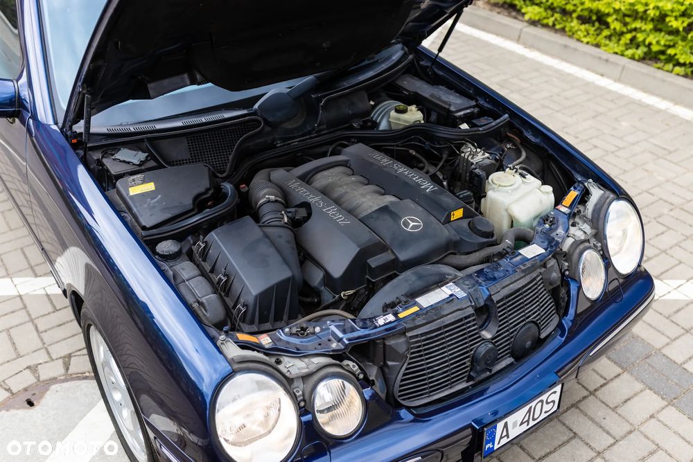 Mercedes-Benz Klasa E - 38