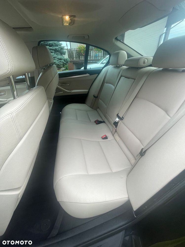 BMW Seria 5 - 11
