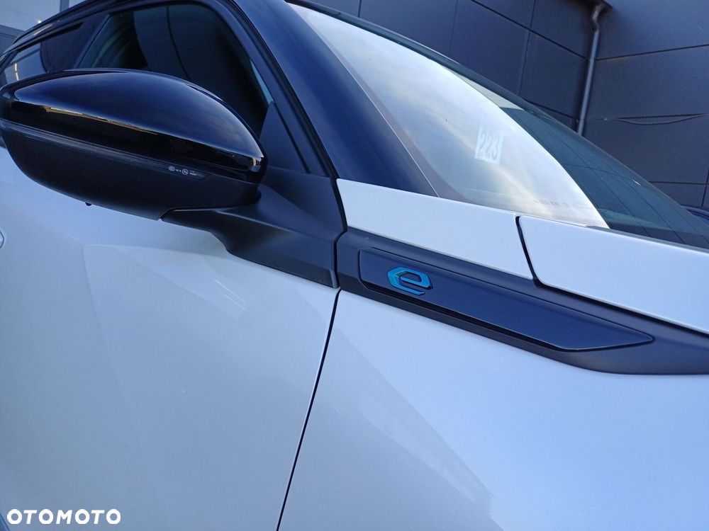 Peugeot 2008 e-2008 Allure Pack - 10