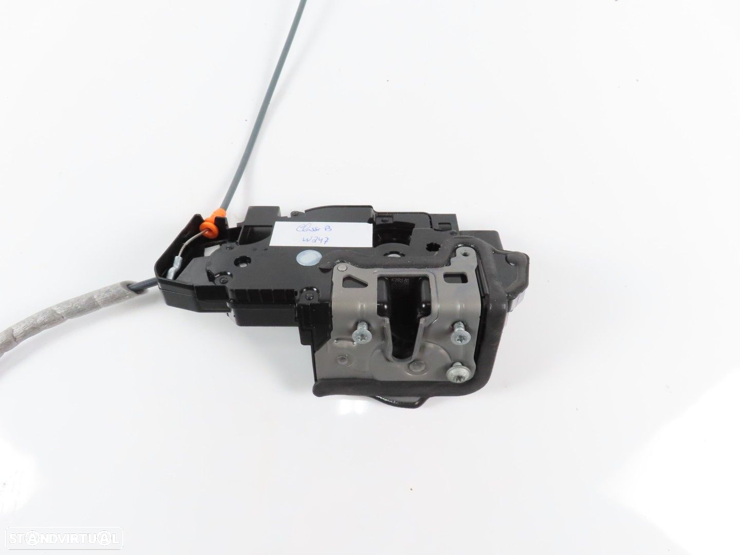 Fecho da porta Direito/Frente Seminovo/ Original MERCEDES-BENZ B-CLASS (W247)/ME... - 2