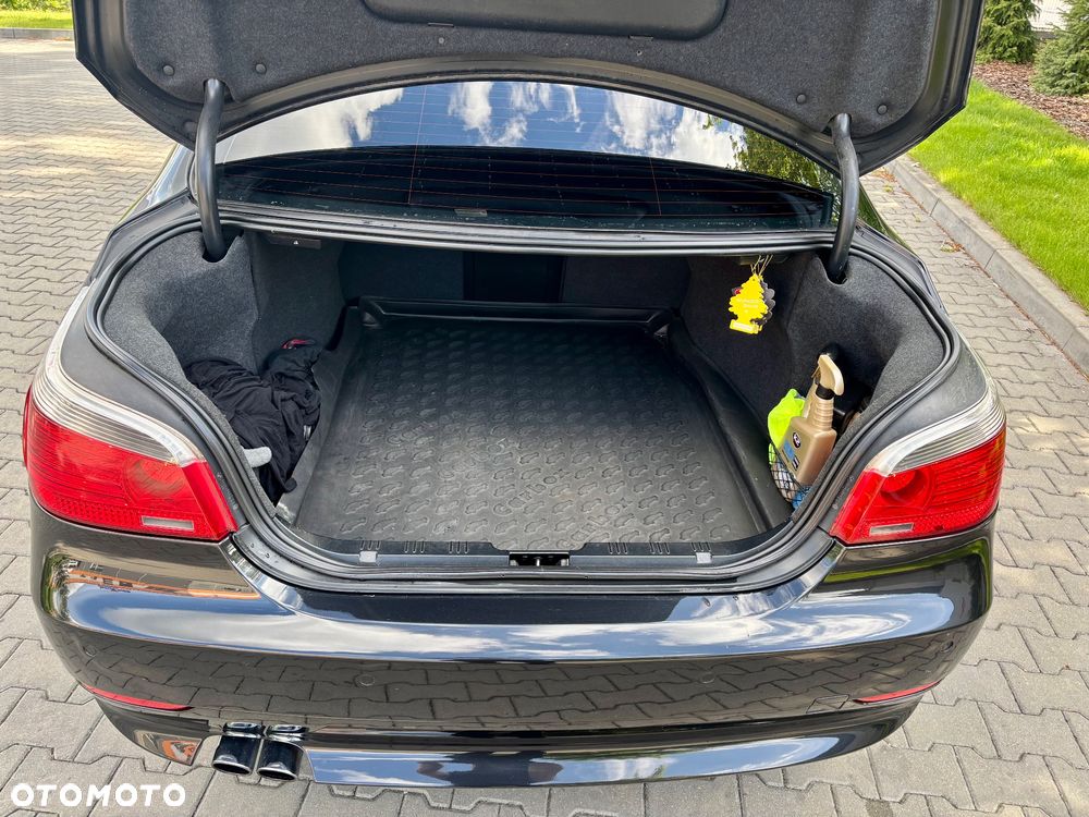 BMW Seria 5 530i - 15
