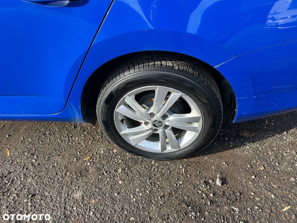 Skoda Fabia 1.0 Ambition - 6