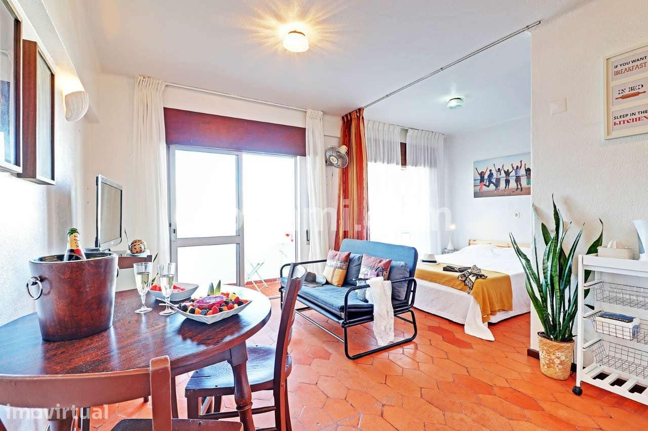 Apartamento T0 Venda em Quarteira,Loulé - Grande imagem: 2/21