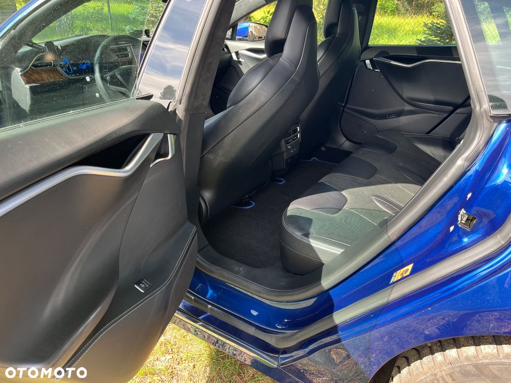 Tesla Model S Long Range Plus - 20