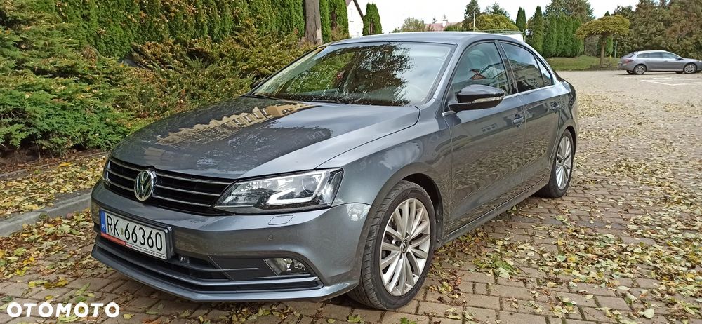 Volkswagen Jetta 1.4 TSI BMT Highline - 1