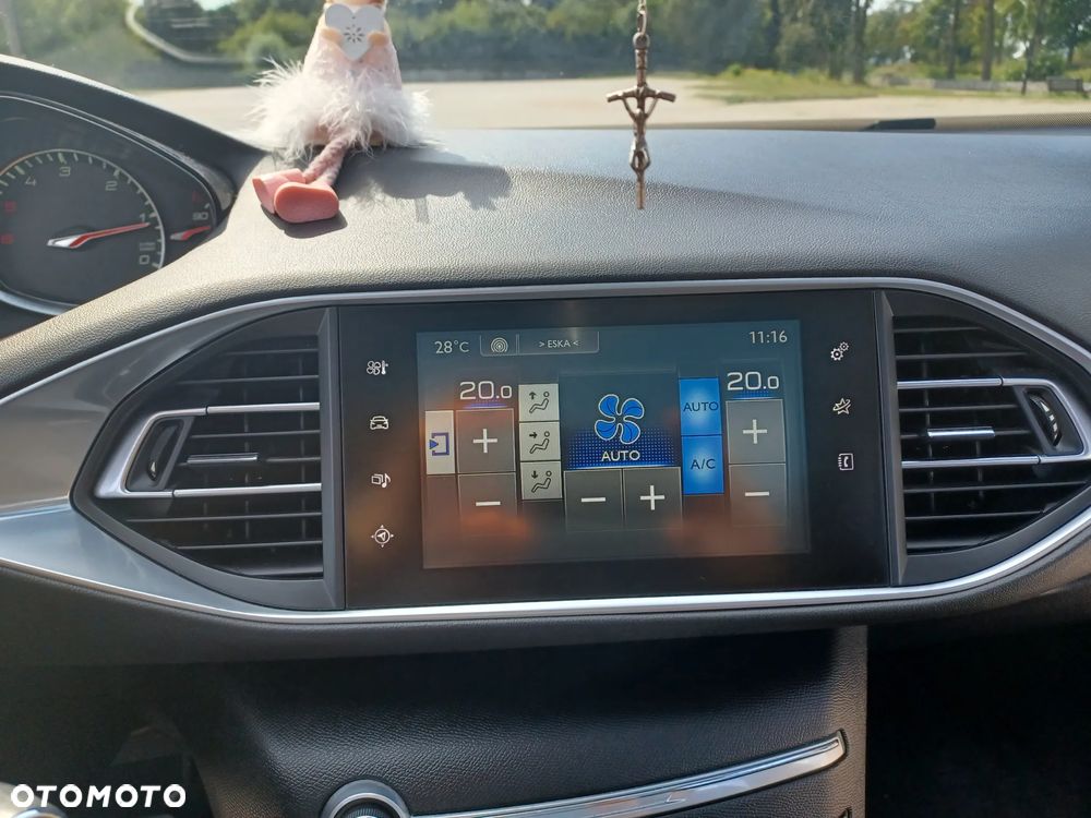 Peugeot 508 ver-1-6-bluehdi-active-s-s - 17