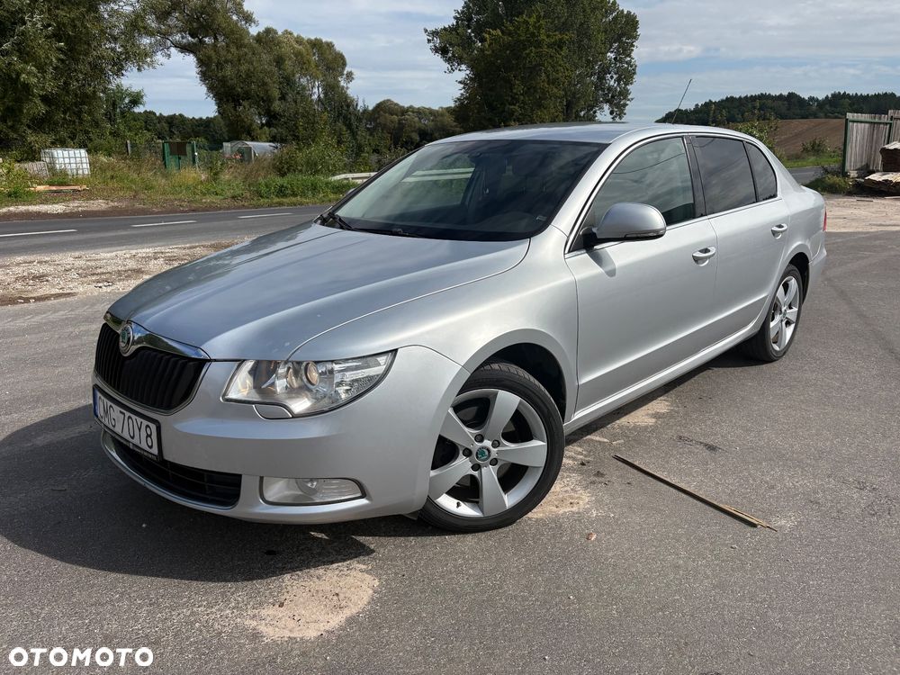 Skoda Superb 2.0 TDI Ambition DSG - 1