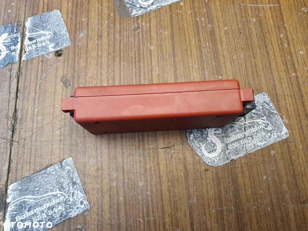 Moduł 8D0862335B Sterownik Telefonu Interface Audi A4 S4 B6 B7 S6 A6 C6 A4 B5 VW Passat B5 - 5