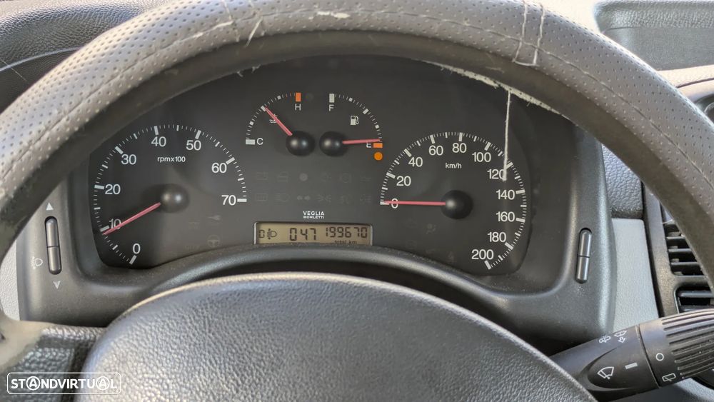 Fiat Punto 1.2 60 Active - 13