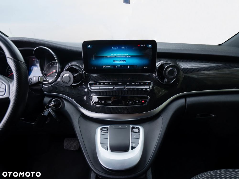 Mercedes-Benz Klasa V 300 d 4-Matic 9G-Tronic (długi) - 21