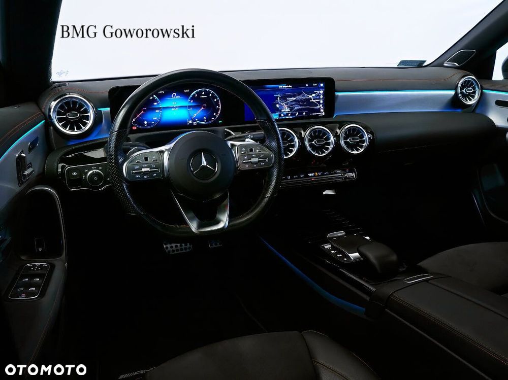 Mercedes-Benz CLA - 10