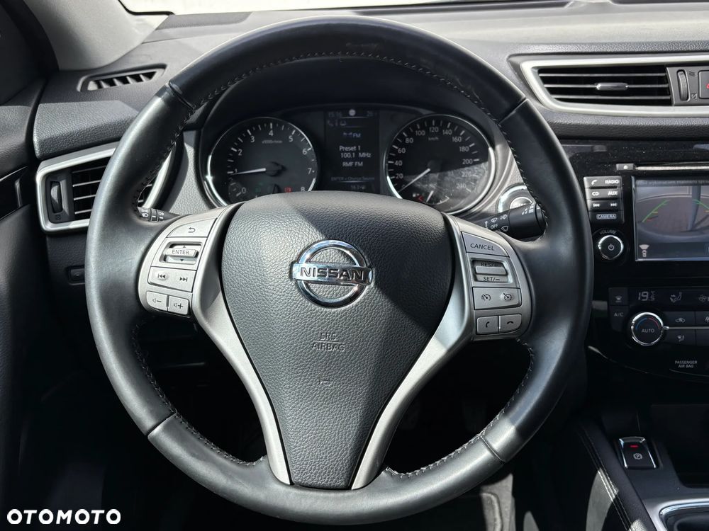 Nissan Qashqai 1.2 DIG-T Tekna EU6 - 23