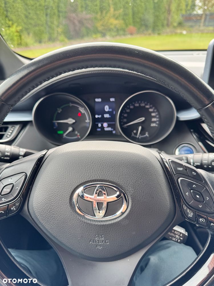 Toyota C-HR - 8