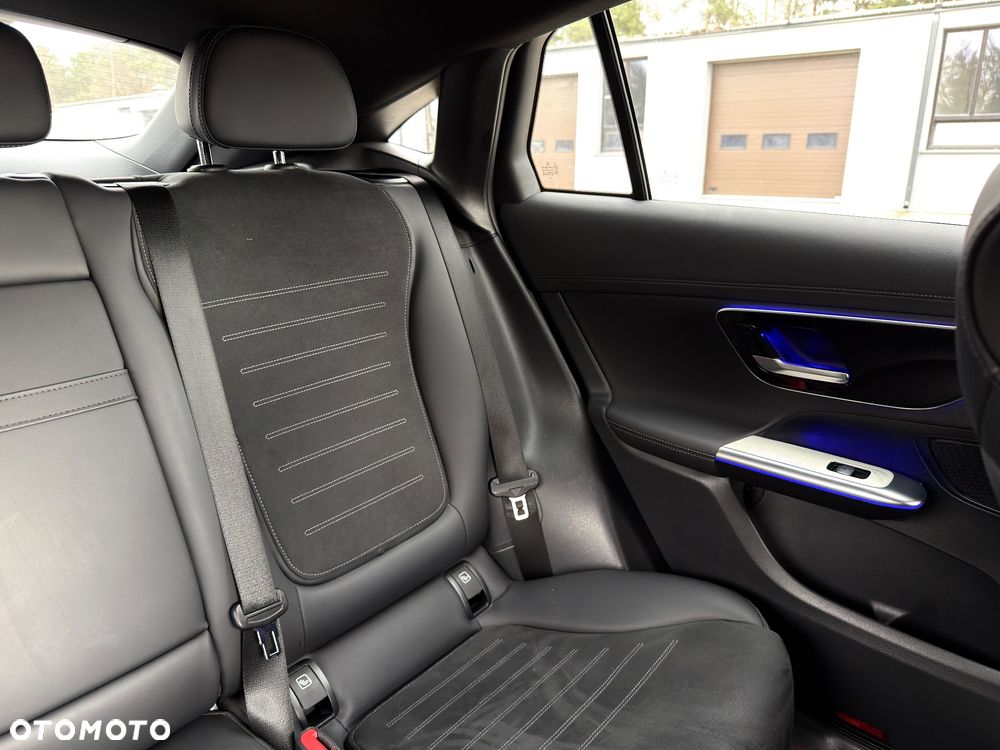 Mercedes-Benz GLC 300 d 4Matic 9G-TRONIC Edition AMG Line - 18