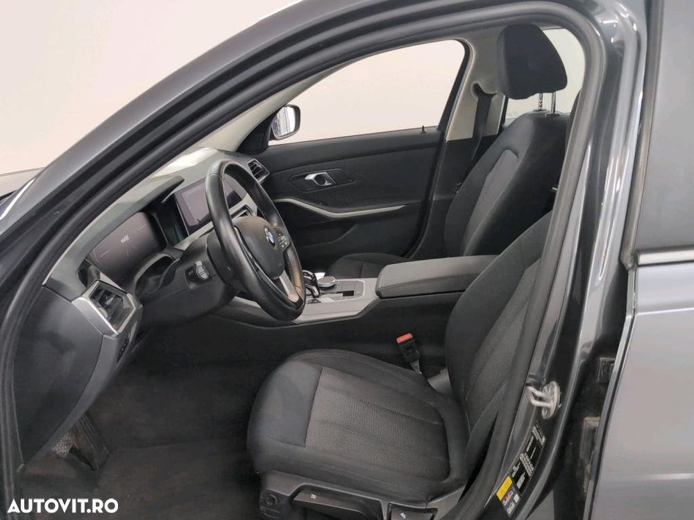 BMW Seria 3 330e AT PHEV - 7