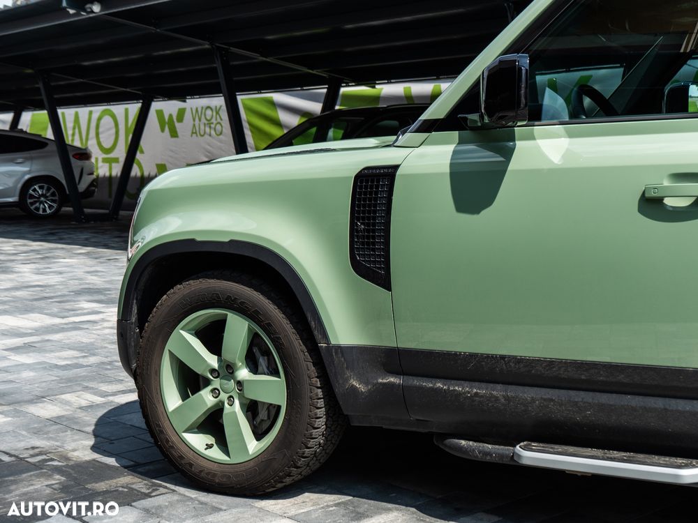 Land Rover Defender 110 3.0 P400 MHEV - 12