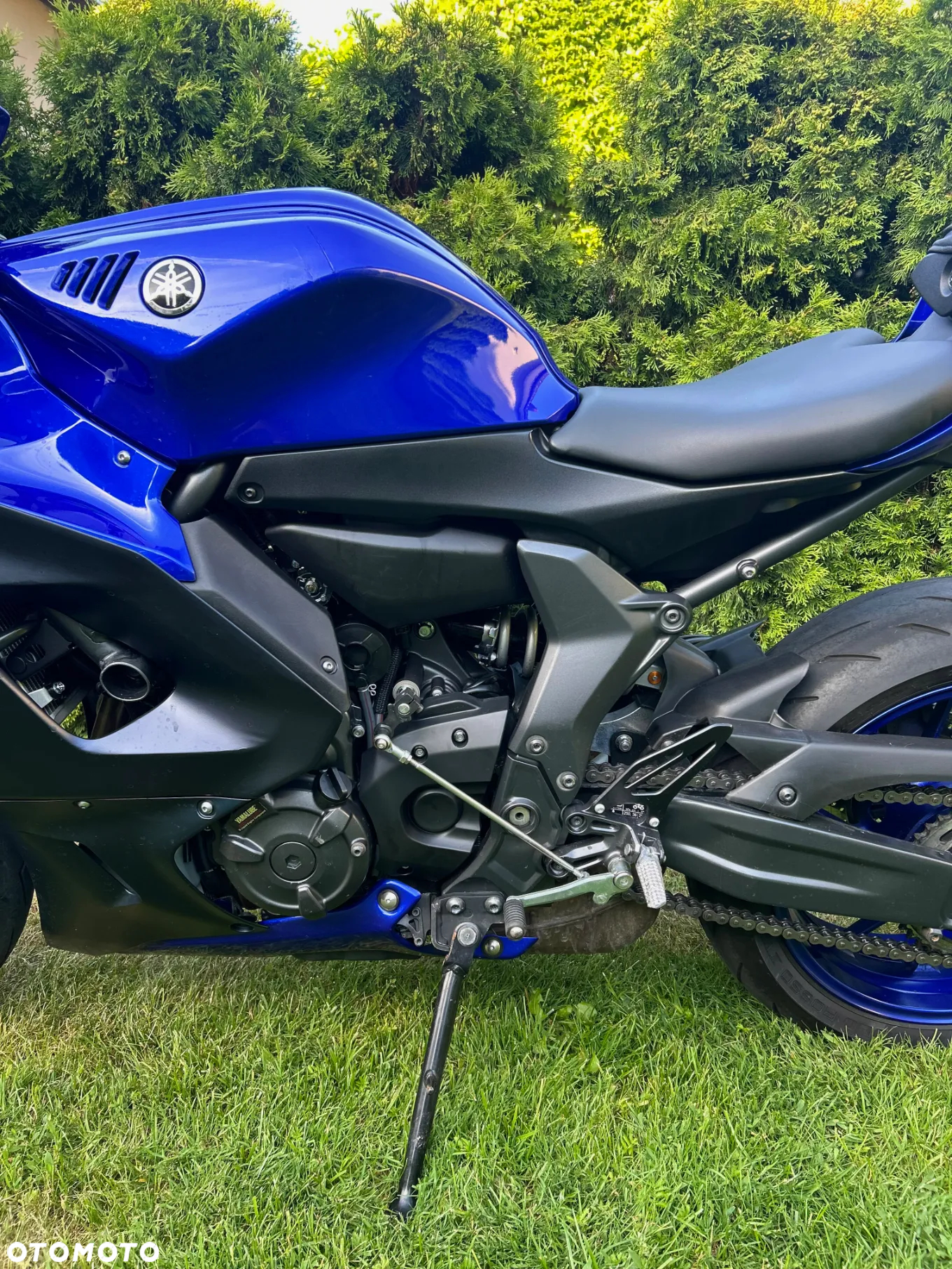 Yamaha R7 - 10