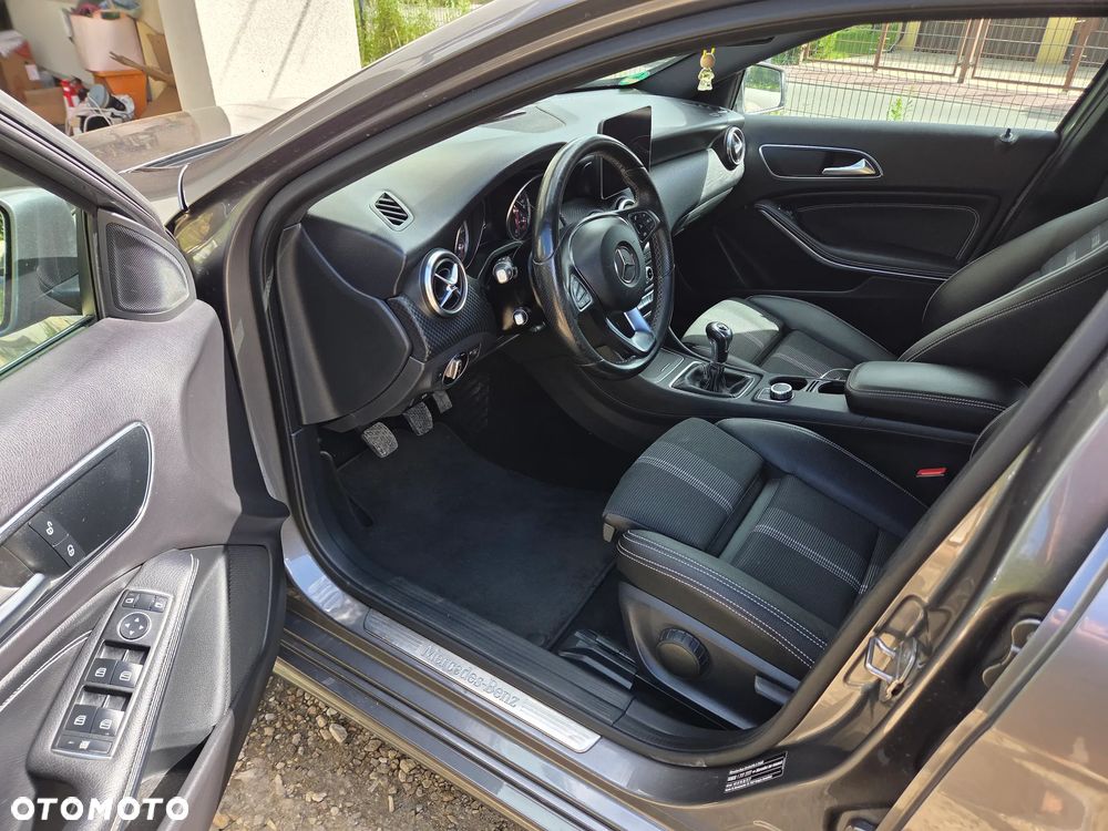 Mercedes-Benz Klasa A 200 (BlueEFFICIENCY) Style - 7