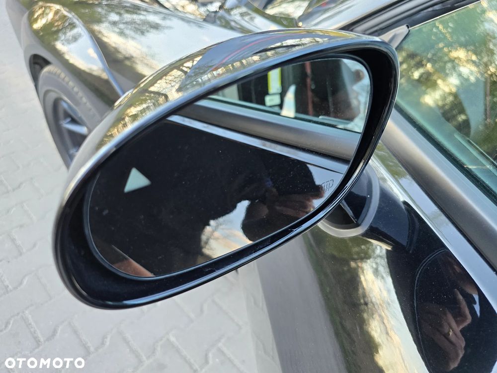 Dodge Challenger ver-6-4-scat-pack-widebody - 33