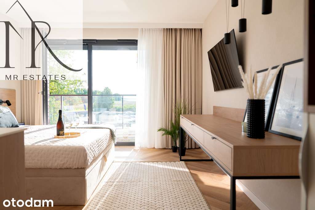 Apartament z antresolą i własnym portem