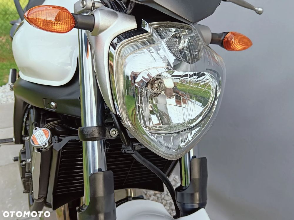 Yamaha FZ6 - 14
