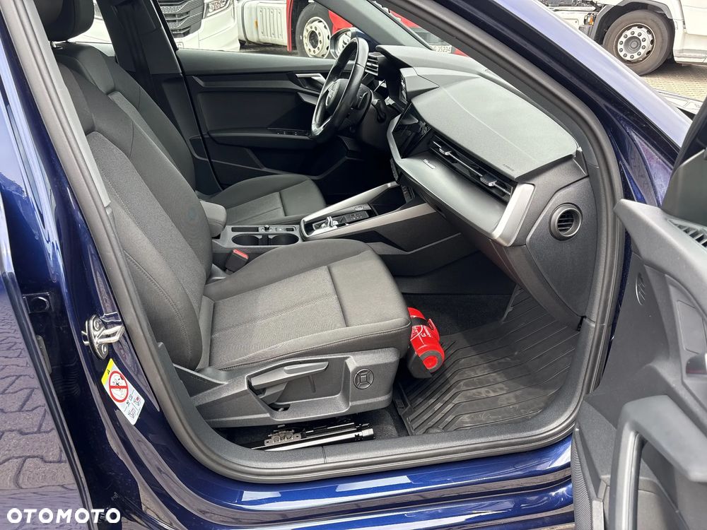 Audi A3 Sportback 30 TDI S tronic - 16