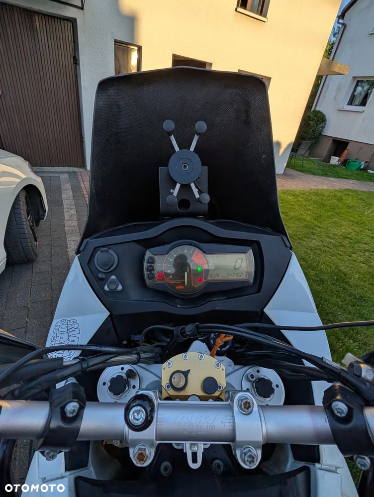 KTM Adventure - 9