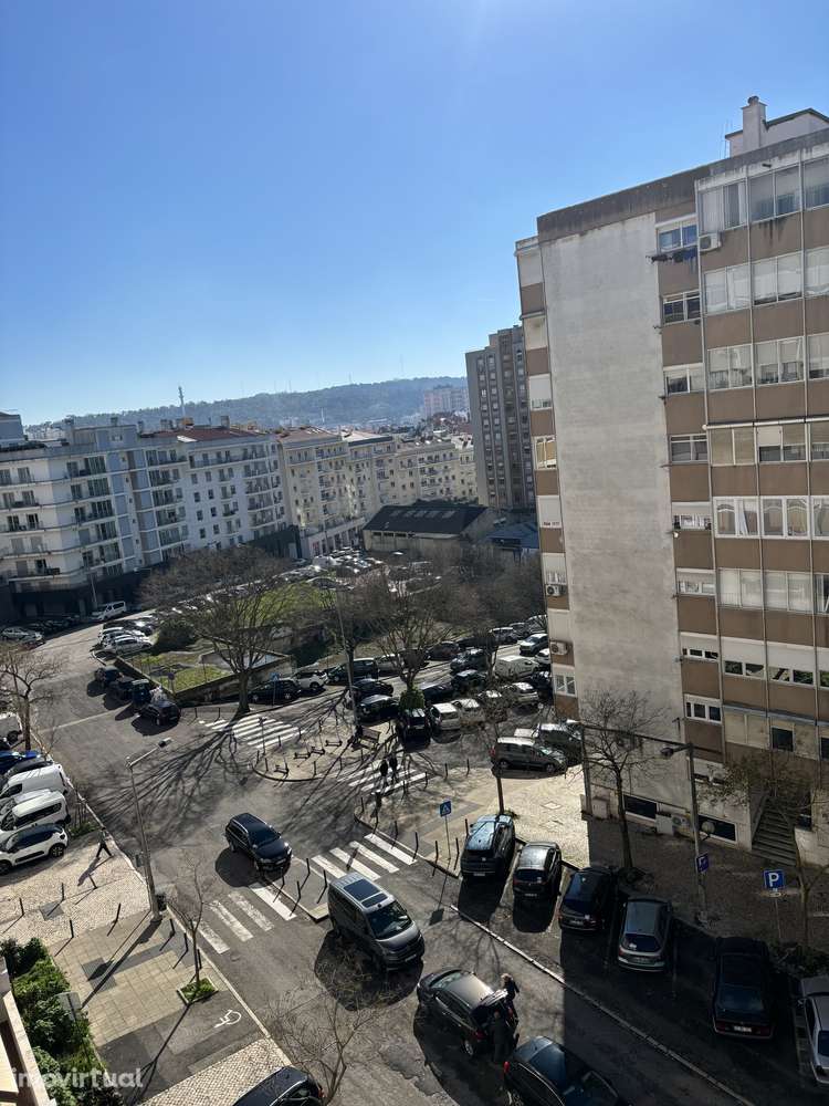Apartamento T2 Benfica-Negociavel - Grande imagem: 2/19