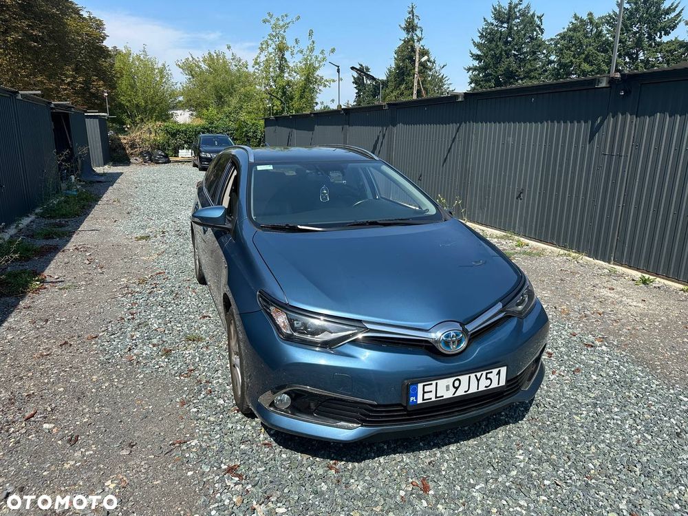 Toyota Auris 1.8 HSD Luna - 6