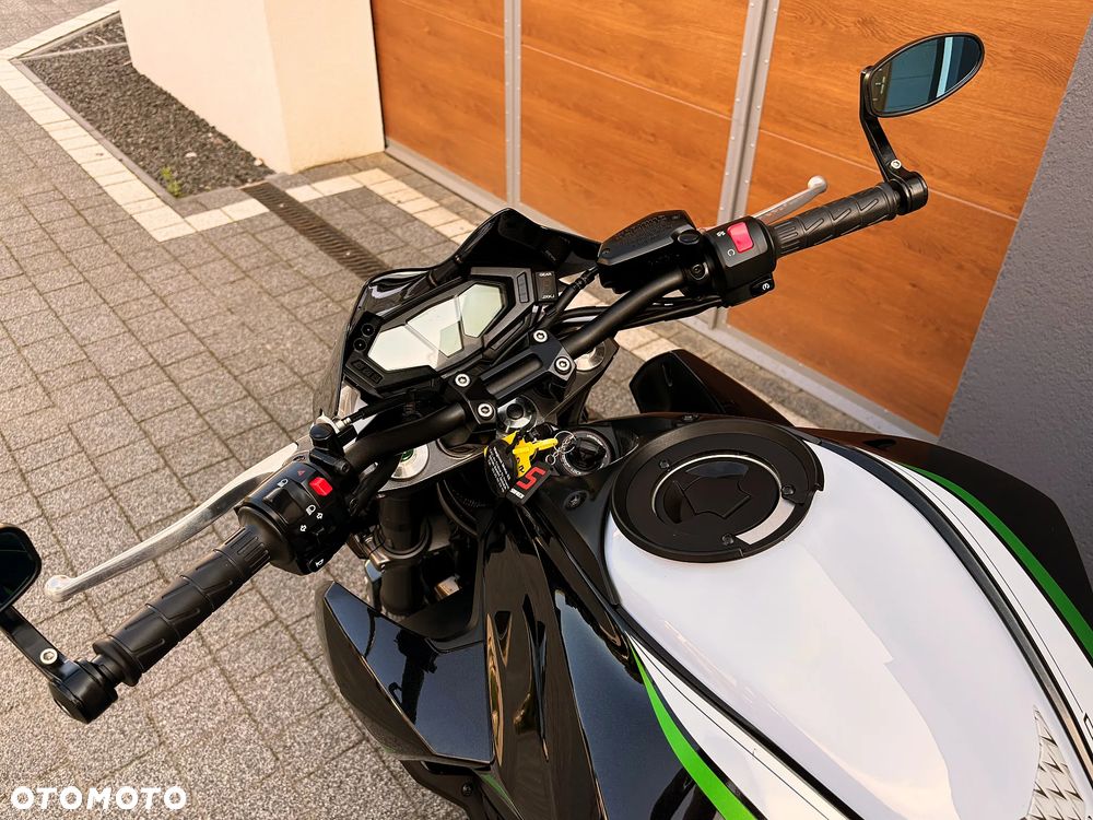 Kawasaki Z - 8