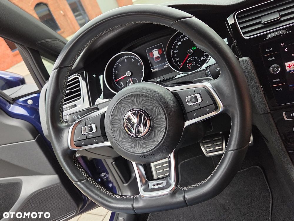 Volkswagen Golf 1.5 eTSI OPF DSG R-Line - 28