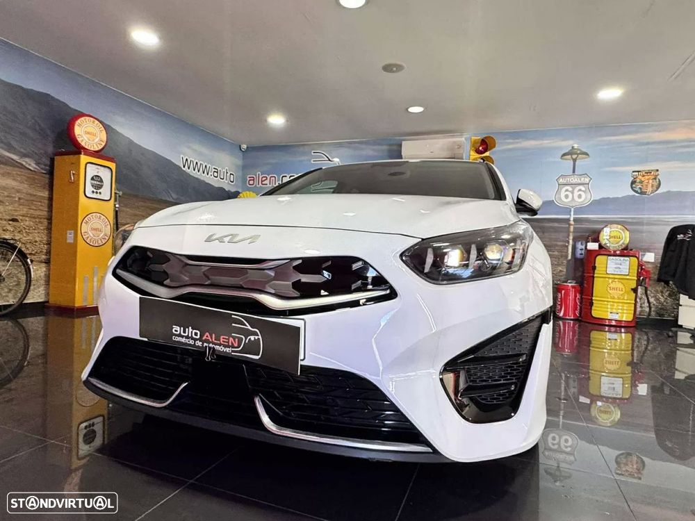 Kia Ceed SW 1.6 GDi PHEV Tech 6DCT - 2