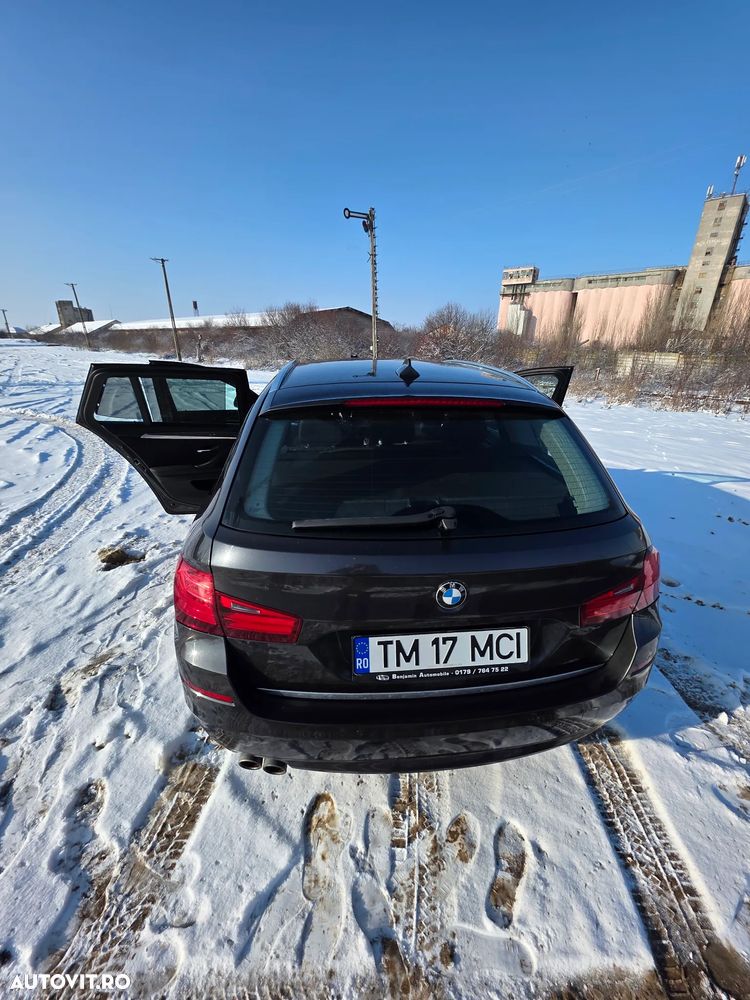 BMW Seria 5 525d xDrive - 3