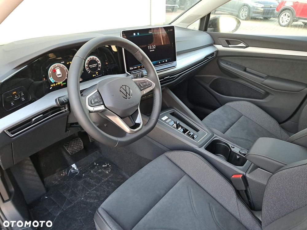 Volkswagen Golf Variant - 9