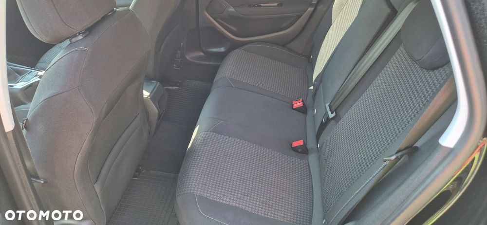 Peugeot 308 1.2 PureTech GPF Active Pack Business S&S EAT8 - 18