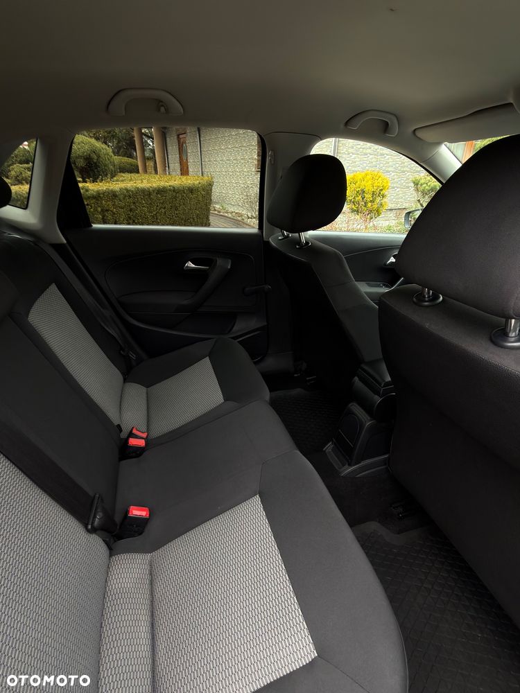 Volkswagen Polo - 22