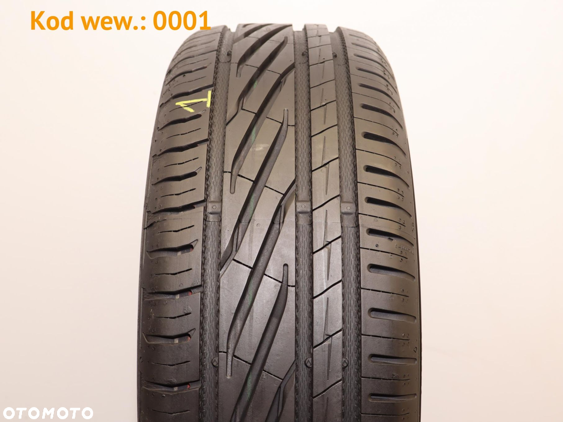 Uniroyal RainSport 5 - 205/55 R16 - 2