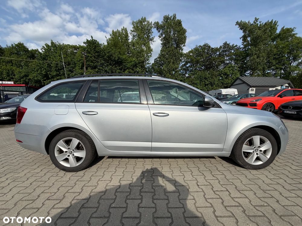 Skoda Octavia 1.6 TDI Ambition - 7