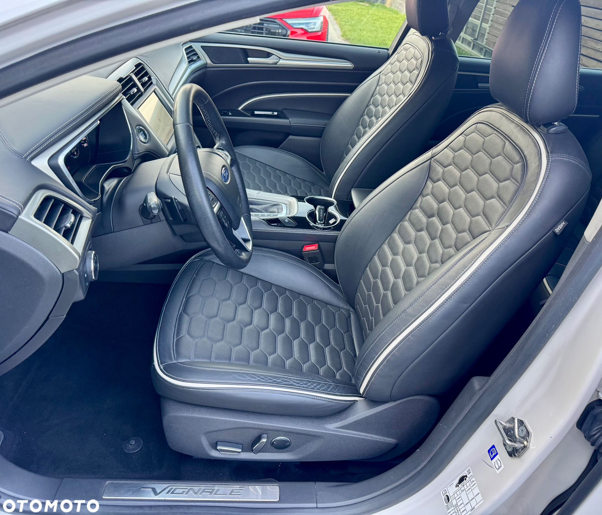 Ford Mondeo Vignale 2.0 TDCi 4WD PowerShift - 10