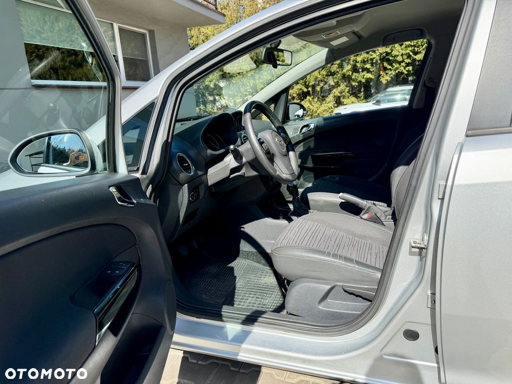 Opel Corsa 1.4 16V Edition - 14