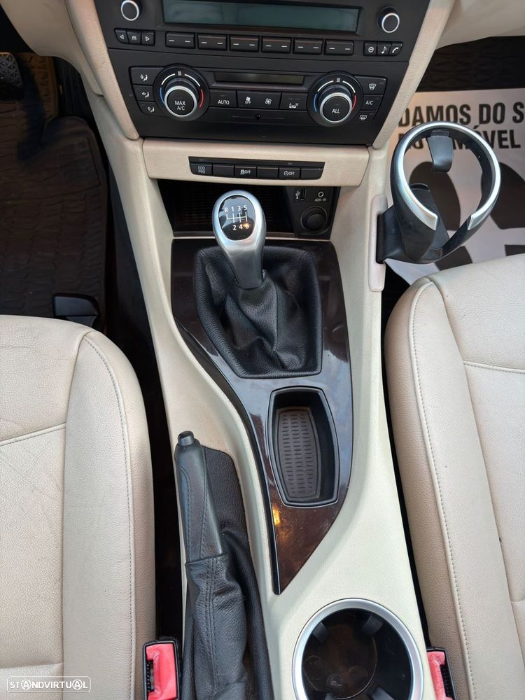 BMW X1 16 d sDrive - 29