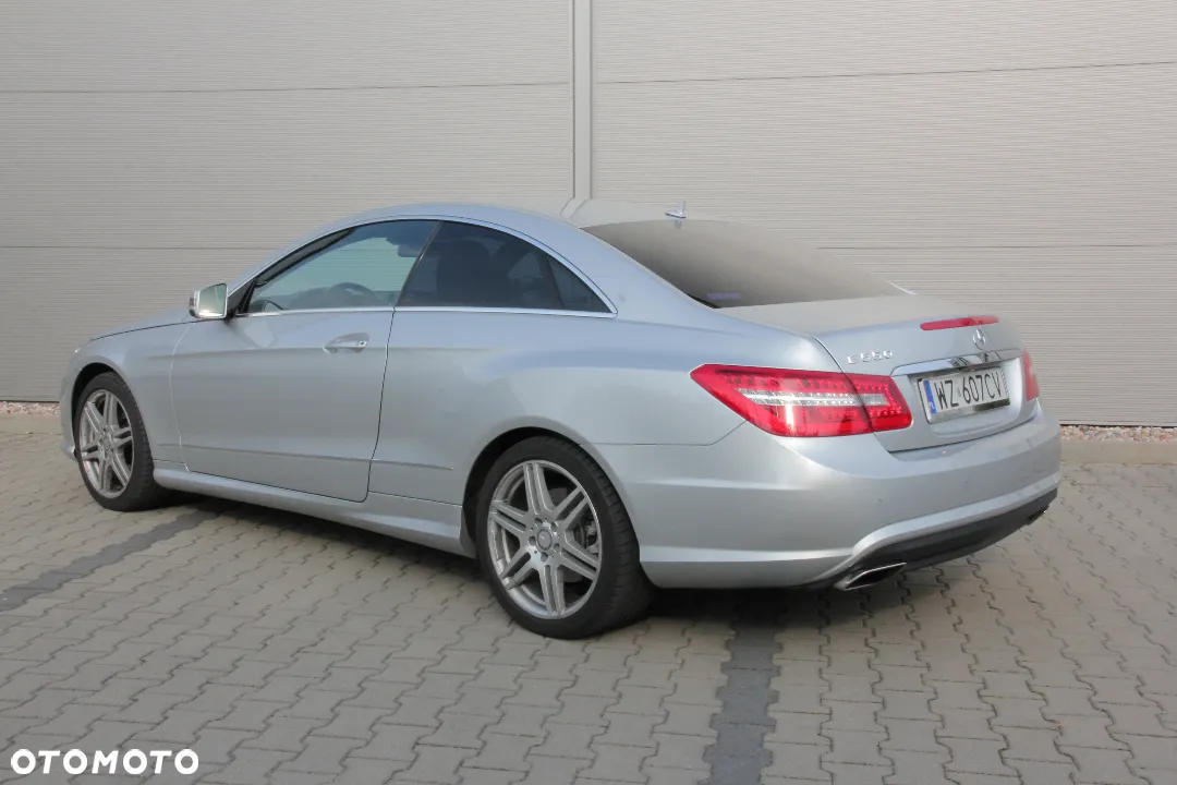Mercedes-Benz Klasa E - 3