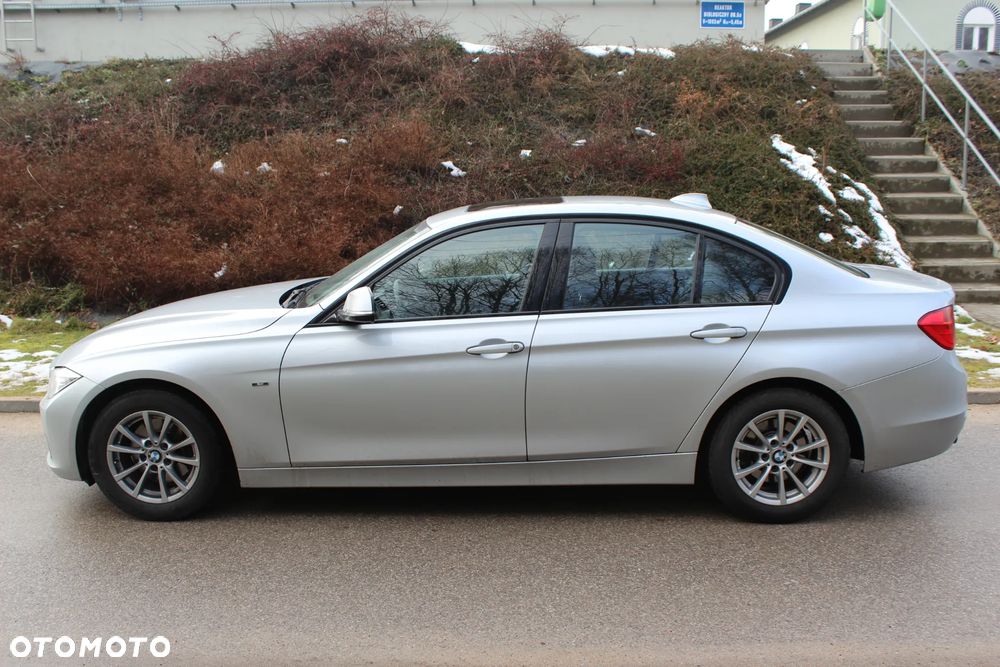 BMW Seria 3 320d - 7