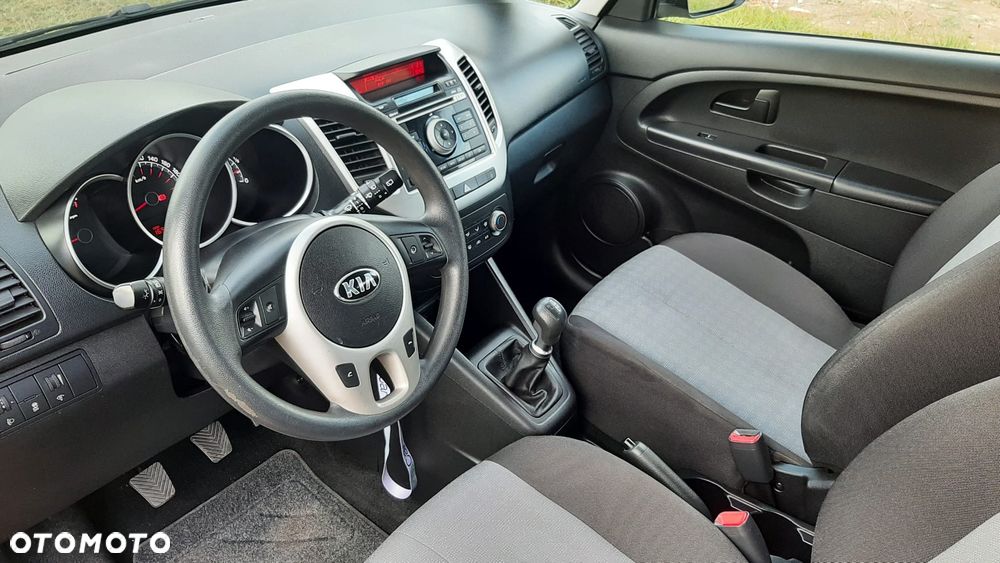 Kia Venga 1.4 CVVT Attract - 16