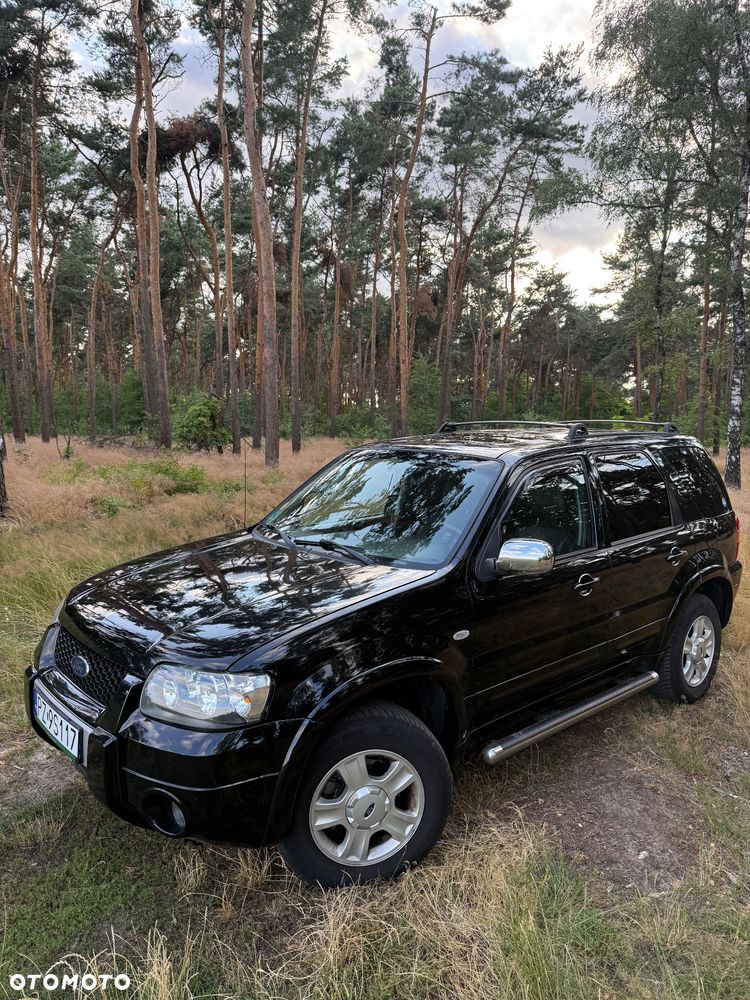 Ford Maverick 3.0 V6 Limited - 5