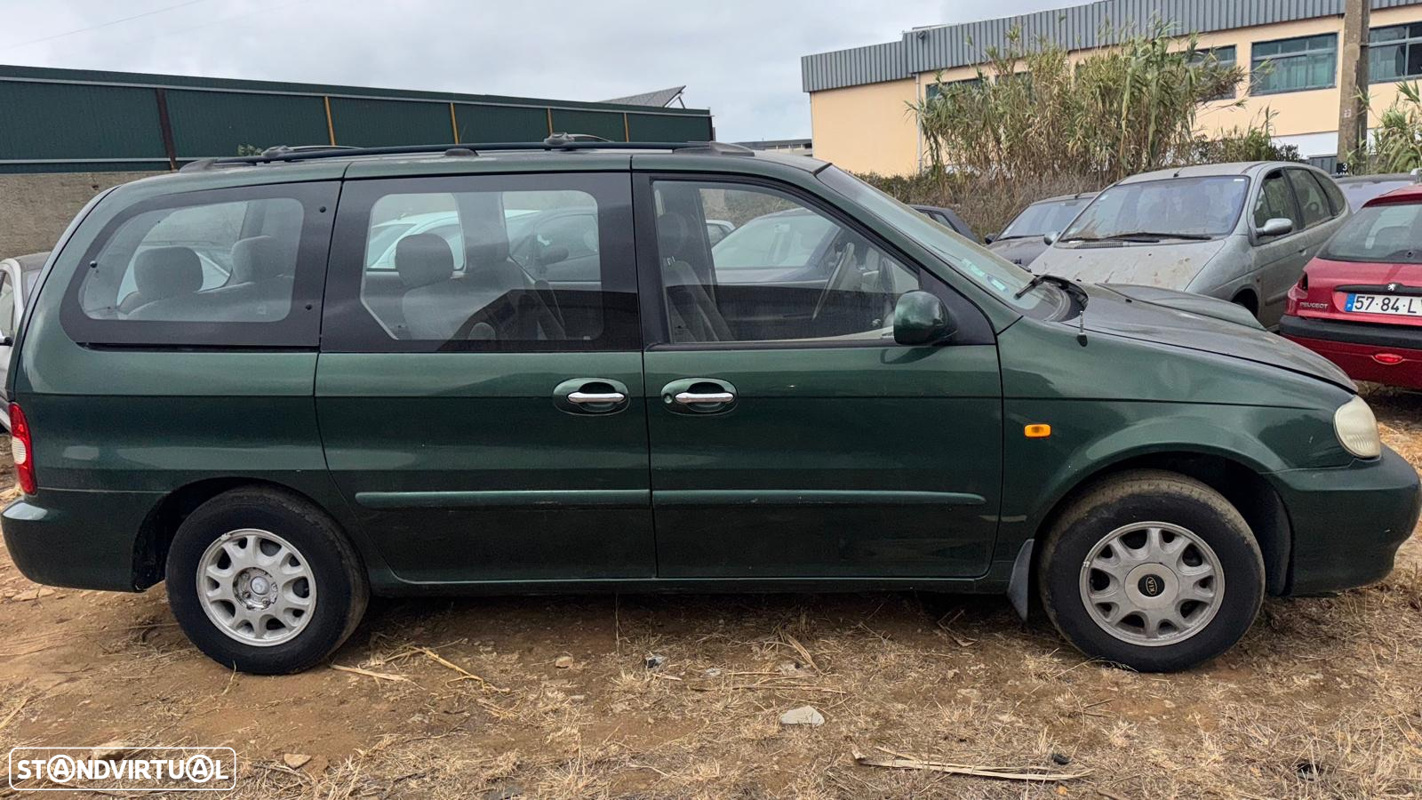 Kia Carnival 2.9 Tdi de 2001 para peças - 4